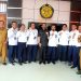 Tim PT PLN bersama Kadis ESDM SUltra beserta jajaran selepas rapat koordinasi di kantor DESDM Sultra di Kendari 013/11)