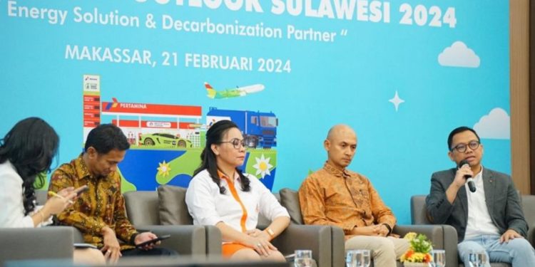 PT Pertamina Patra Niaga Regional Sulawesi saat menggelar seminar yang bertajuk “Nickel Industry Outlook Sulawesi 2024, Energy Solution & Decarbonization Partner.”