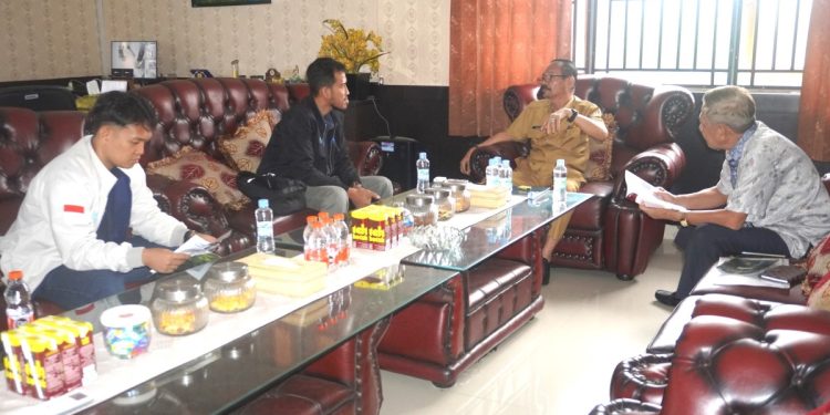 Kadis ESDM Sultra Terima Kunjungan Tim Surveyor Indonesia