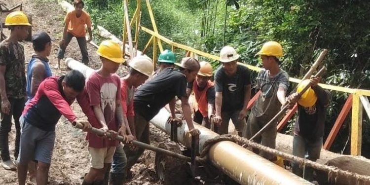 Enam Belas Desa Terpencil di Sultra Nikmati Akses Listrik PLN 24 Jam