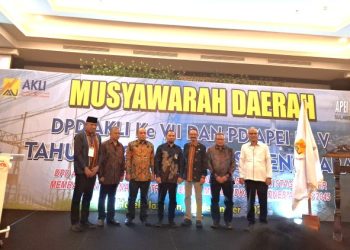 Kadis ESDM Andi Azis Buka Musda AKLI dan APEI Sultra di Kendari