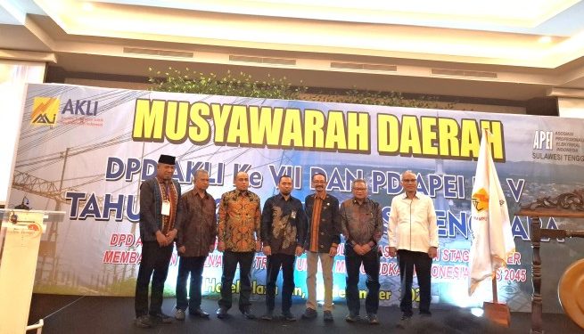 Kadis ESDM Andi Azis Buka Musda AKLI dan APEI Sultra di Kendari